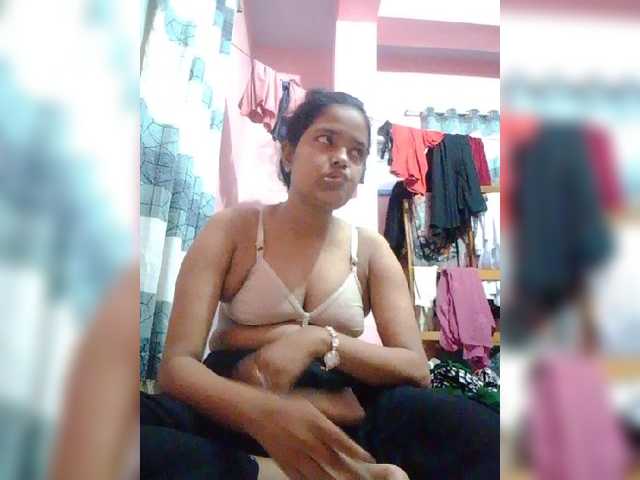 taslimaakter online show from September 4, 1:59 pm