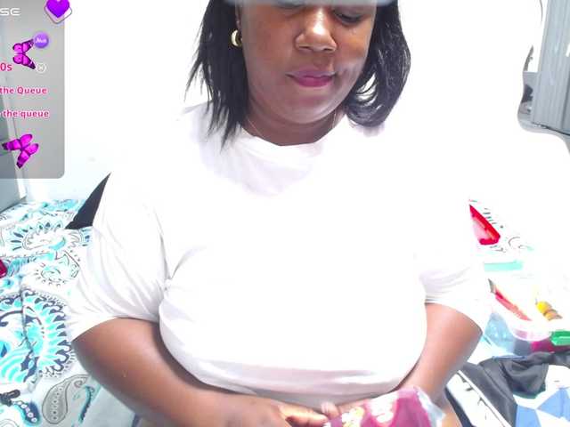 thickebonymilf online show from July 31, 10:59 pm