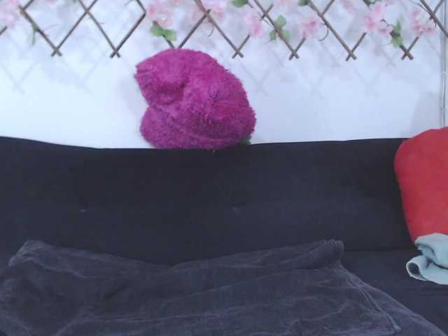 tiffany-gomez9 online show from August 13, 4:04 am