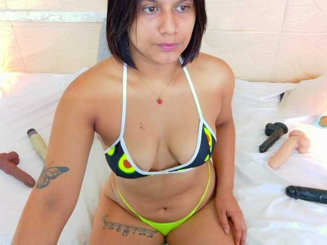 tiny-whore online show from August 7, 12:49 pm