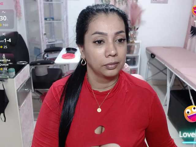 titsbiglovers online show from August 7, 7:03 pm