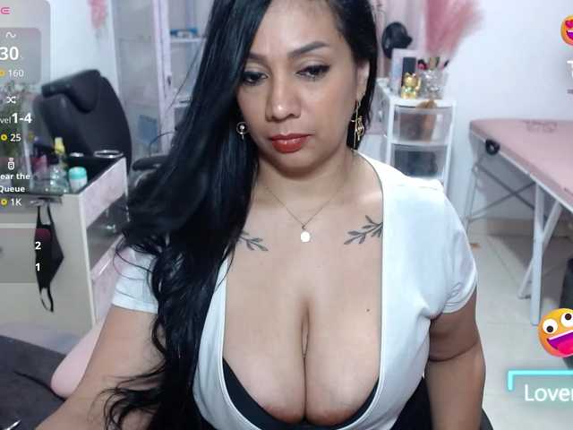titsbiglovers online show from August 9, 12:33 am