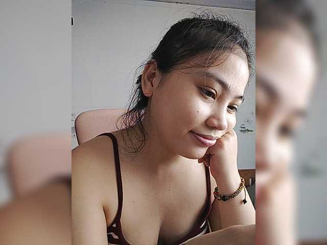 truc11 online show from August 12, 7:43 am