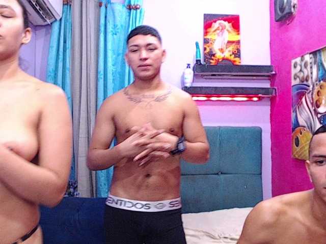 twinksfuck online show from August 6, 4:55 am
