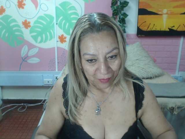 valeria-sexy online show from August 3, 3:52 pm