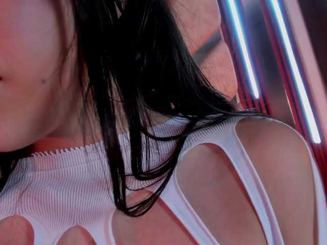 van-angel online show from August 4, 8:39 pm