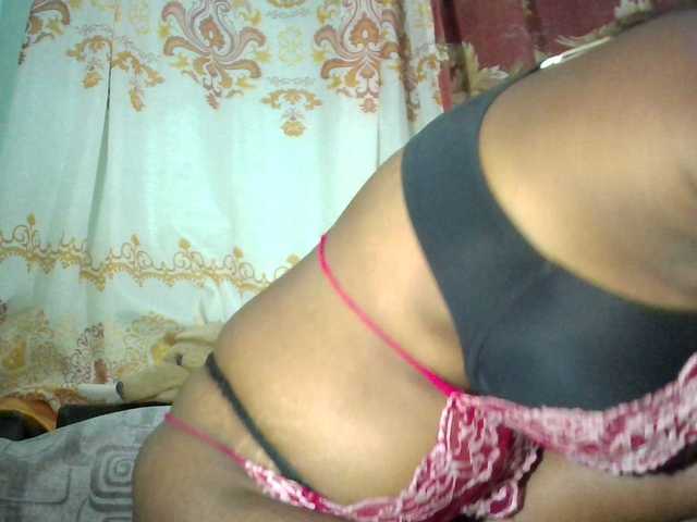 vanesslove online show from August 10, 2:24 am