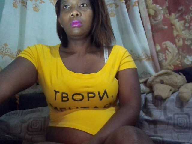 vanesslove online show from August 16, 12:47 am
