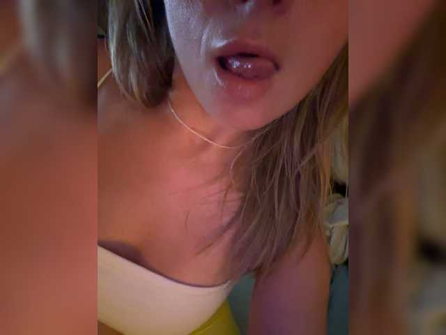 parratigrofff online show from August 9, 11:17 pm