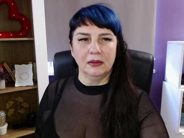 velvetgloria online show from August 5, 10:24 am