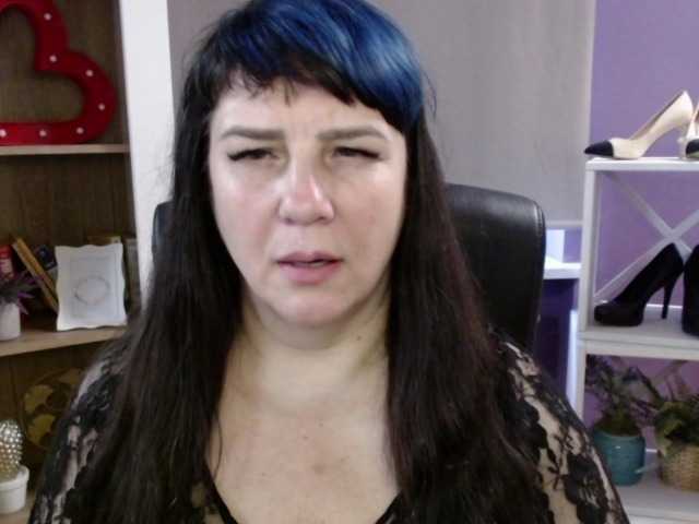 velvetgloria online show from August 6, 4:55 am