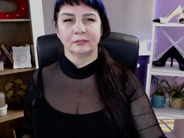 velvetgloria online show from August 12, 10:06 am