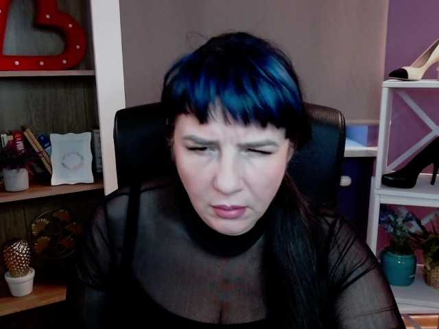velvetgloria online show from August 17, 4:50 am