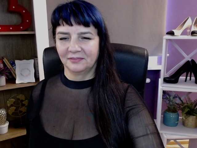 velvetgloria online show from August 17, 8:41 am