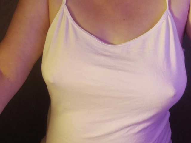 1BECHA1 online show from August 11, 12:34 am