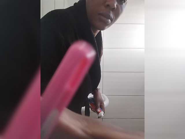 vicky94x online show from August 14, 5:44 am