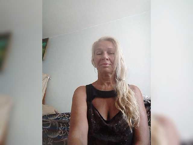 Victoria-sexi online show from August 6, 5:23 pm