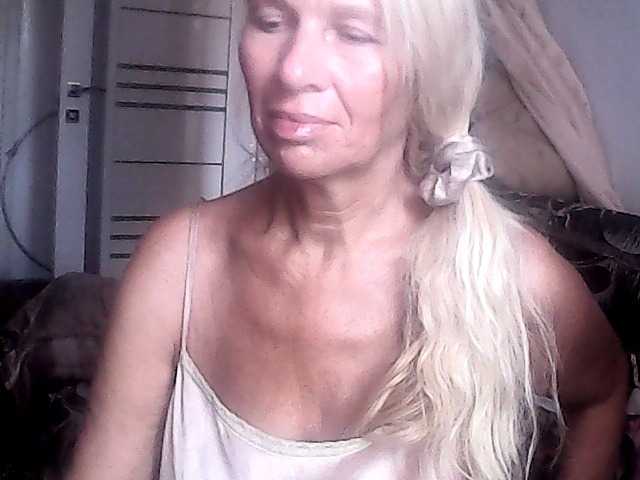 Victoria-sexi online show from August 8, 8:58 am