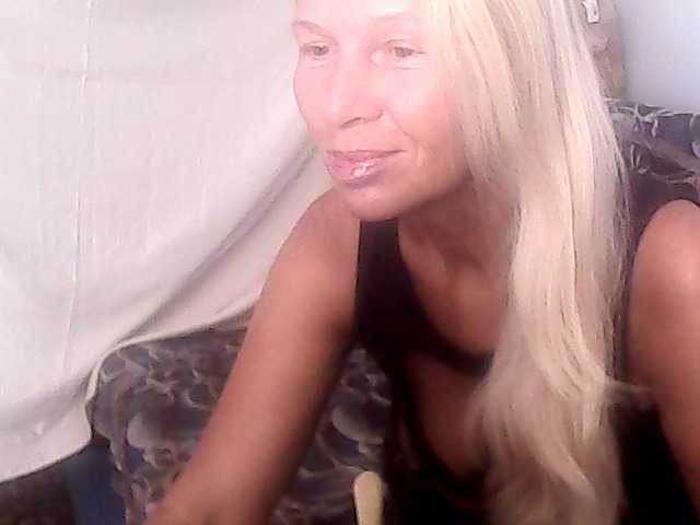 Victoria-sexi online show from August 13, 6:05 am