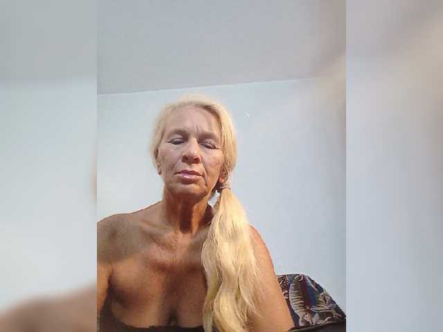 Victoria-sexi online show from August 13, 6:33 pm