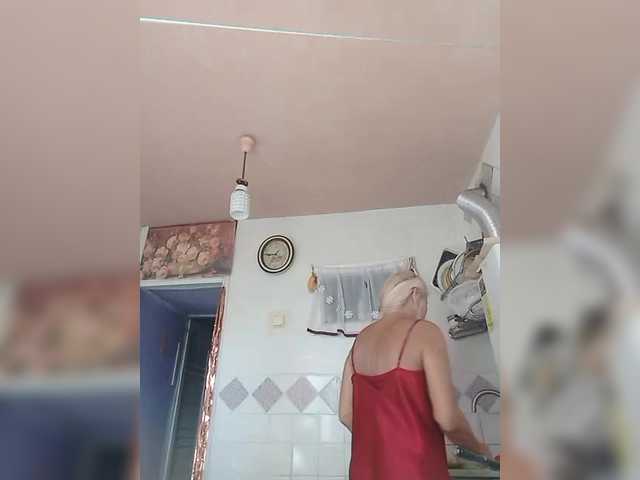 Victoria-sexi online show from August 15, 5:44 am