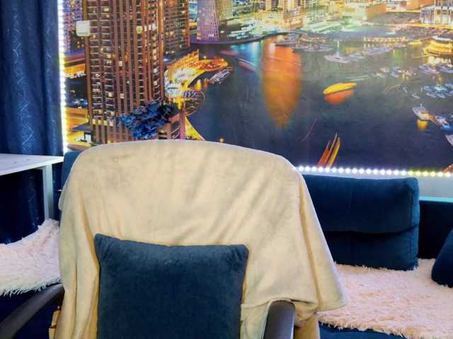  Vishka  online show from August 3, 1:07 pm