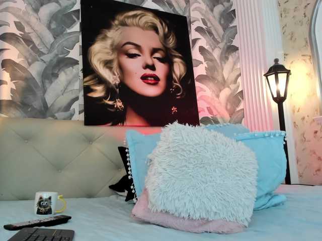 viktoria-davis online show from August 7, 11:38 pm