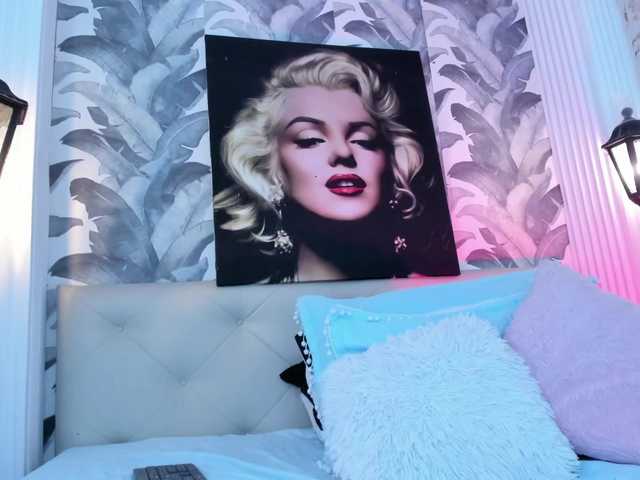 viktoria-davis online show from August 14, 11:19 pm
