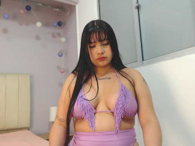 violetrouss online show from August 1, 12:27 am