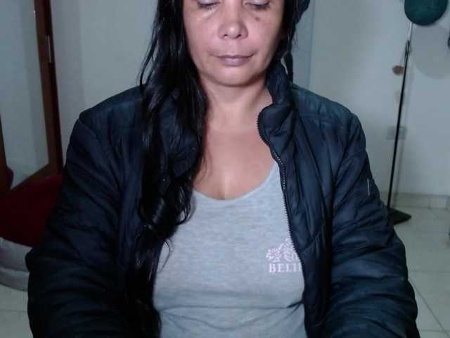 vivian-milf-paint online show from April 22, 6:16 am