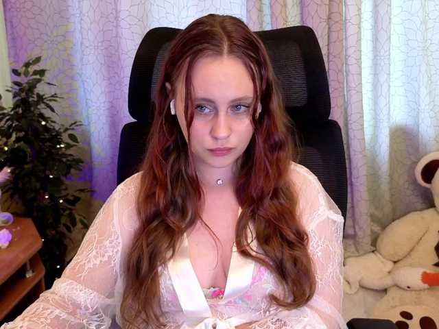 webkisssa online show from August 4, 2:47 pm