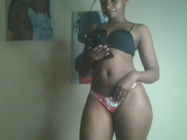 wendybilha online show from August 6, 8:52 pm