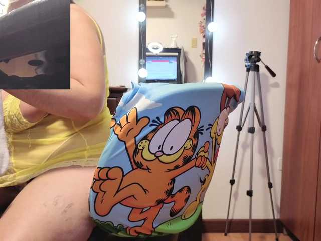zoedoll online show from August 15, 3:38 pm