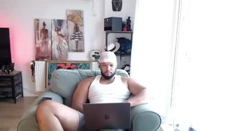 Kingsley online show from August 5, 3:10 pm