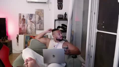 Kingsley online show from August 14, 7:06 pm