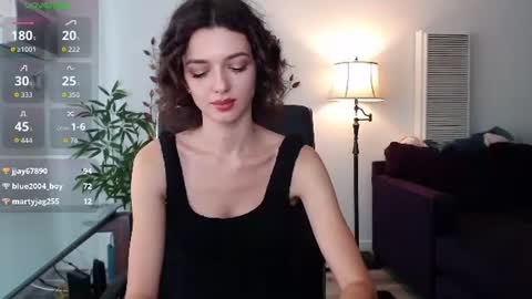 Olivia online show from August 13, 11:30 pm