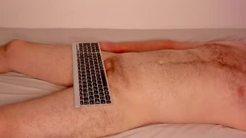 0bigwolf0 online show from August 12, 7:27 pm