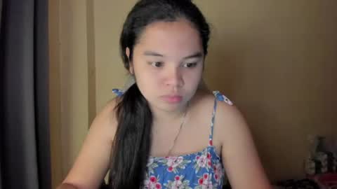 issy online show from July 9, 6:51 am
