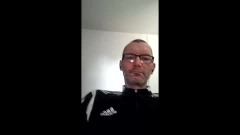 1221lolek online show from May 4, 1:23 pm
