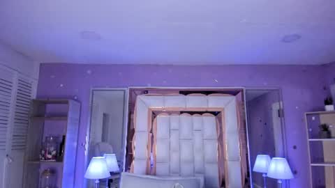 Scarlette  online show from August 4, 10:56 am
