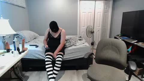 15clarky99 online show from August 16, 1:09 am