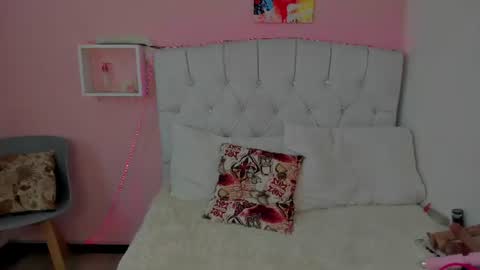 18candy online show from June 19, 3:45 pm