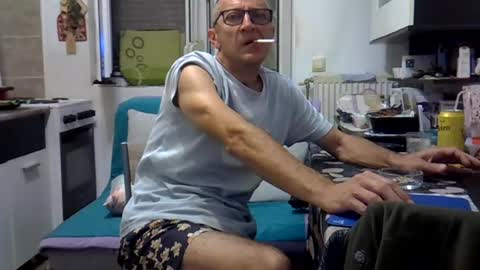1973man online show from July 5, 11:41 pm