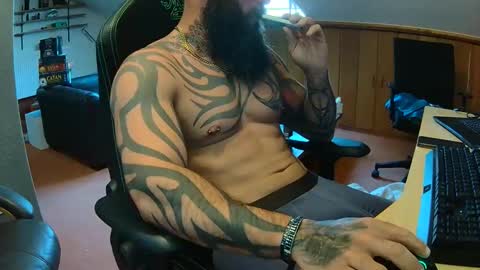 19andre90 online show from May 25, 8:49 am