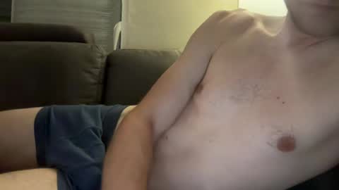 19shorty19 online show from July 15, 9:16 pm