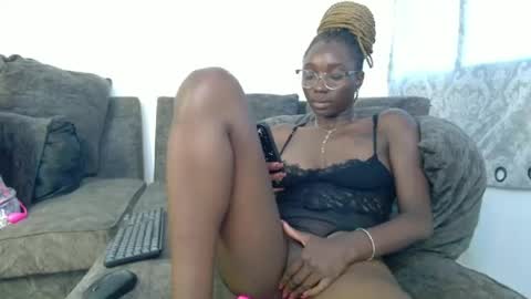 beckah online show from August 14, 9:02 am