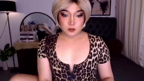 Ekang online show from July 29, 10:39 pm