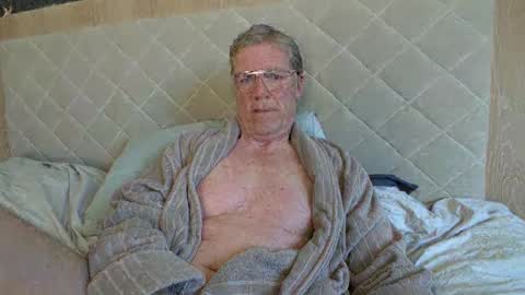 1bicuriousbull online show from April 21, 1:17 pm