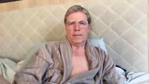 1bicuriousbull online show from April 21, 2:05 pm