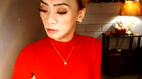 angel online show from August 10, 10:33 pm